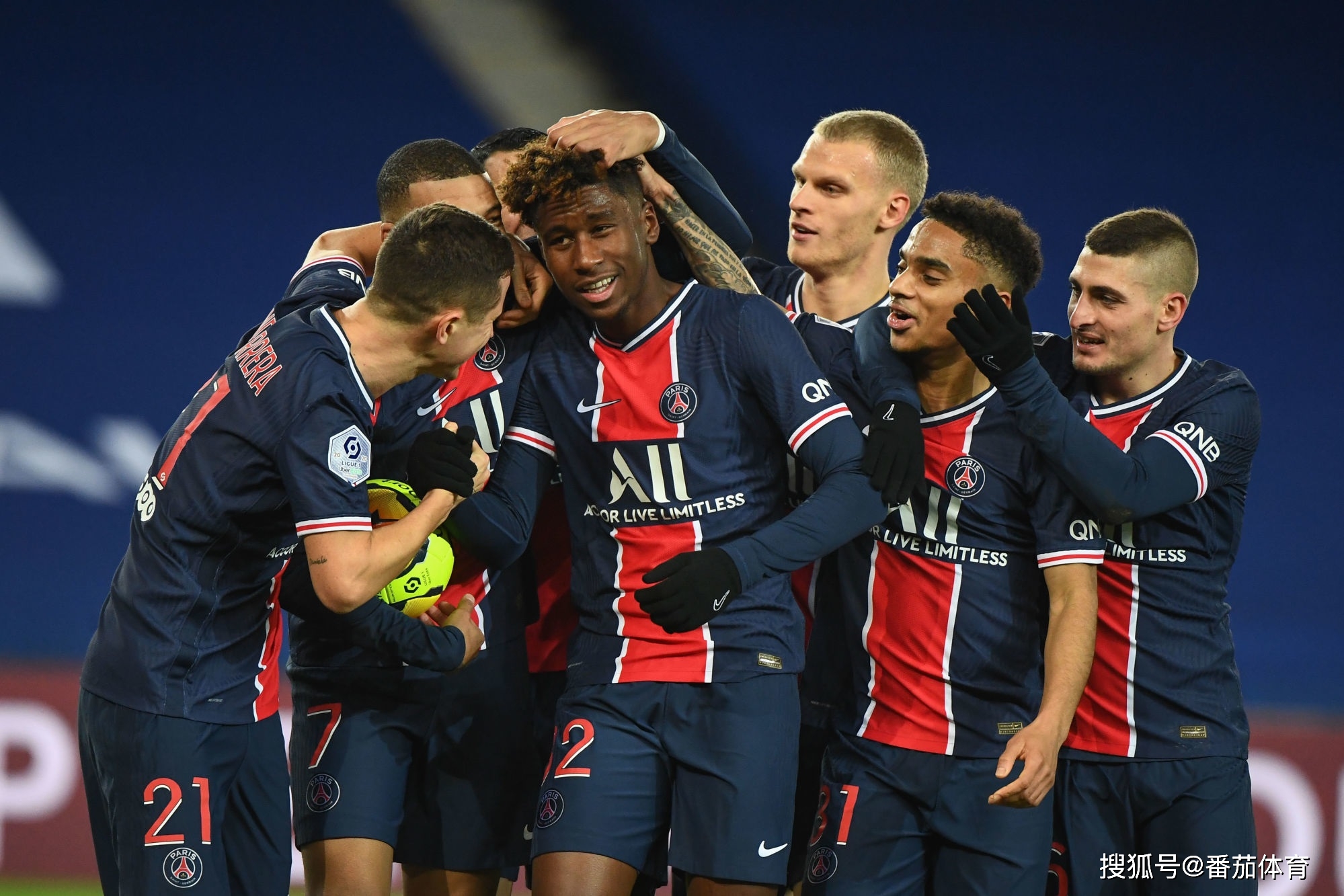 以步枪争首 以步枪争首