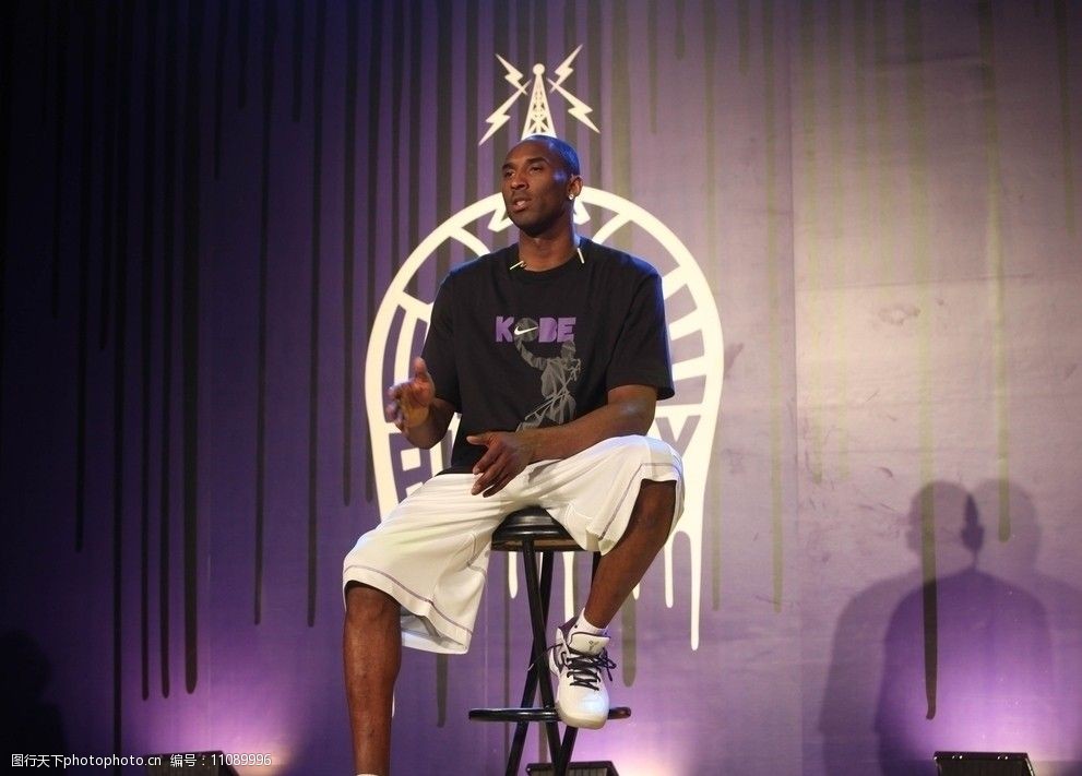 管理层则以 管理层则以