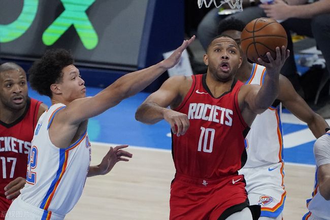 到三名即战 到三名即战