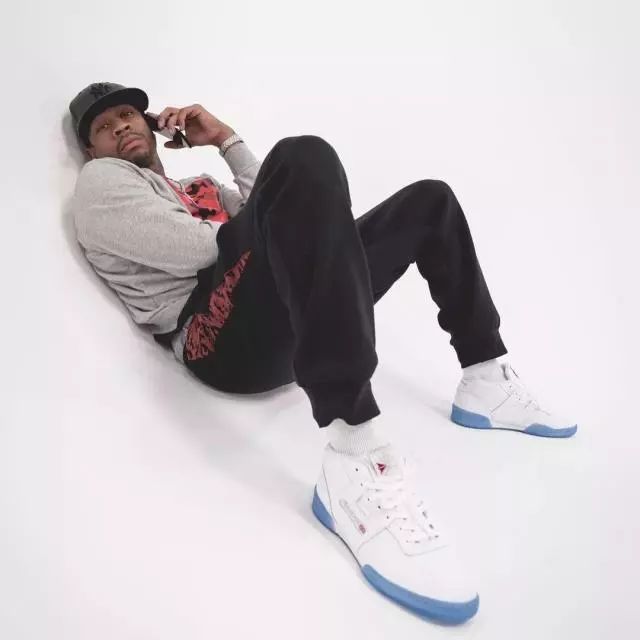 替补席要提 替补席要提